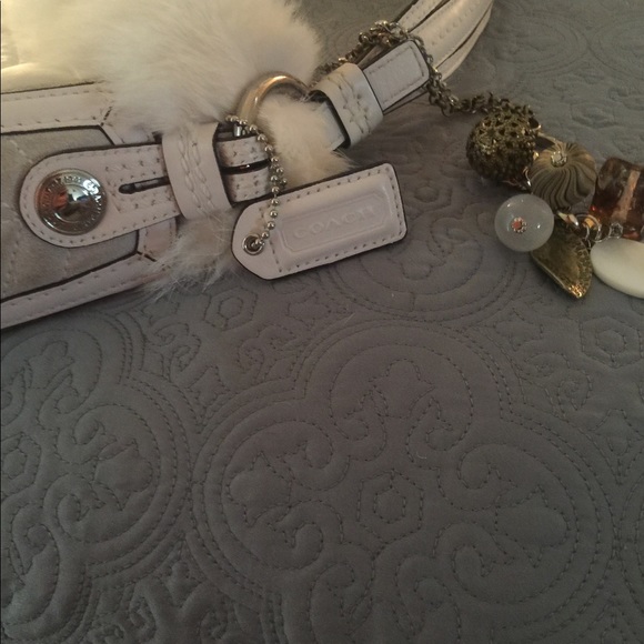 Coach Rabbit bag - Picture 7 of 7